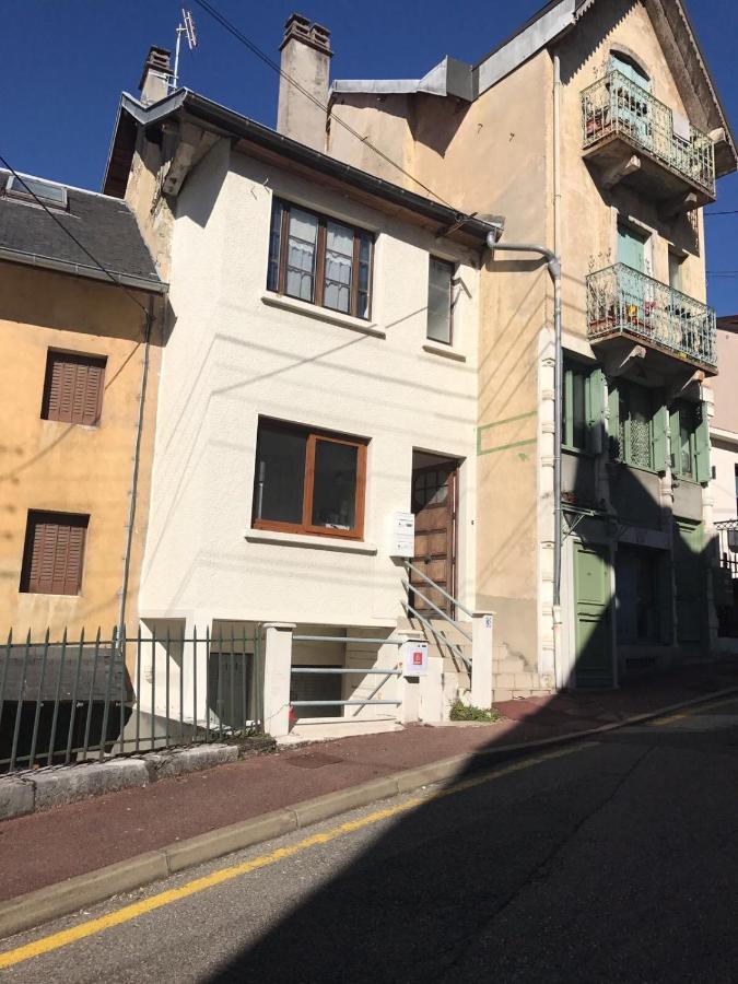 T1 Situe A 100 M Des Thermes Apartment Екс ле Бен Екстериор снимка